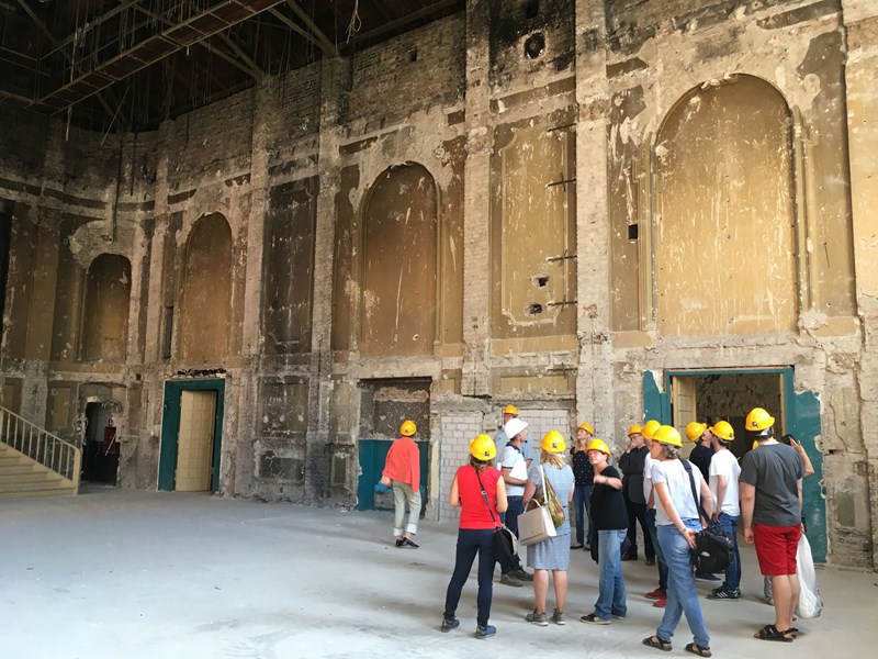 Der große Saal vor der Sanierung 2017